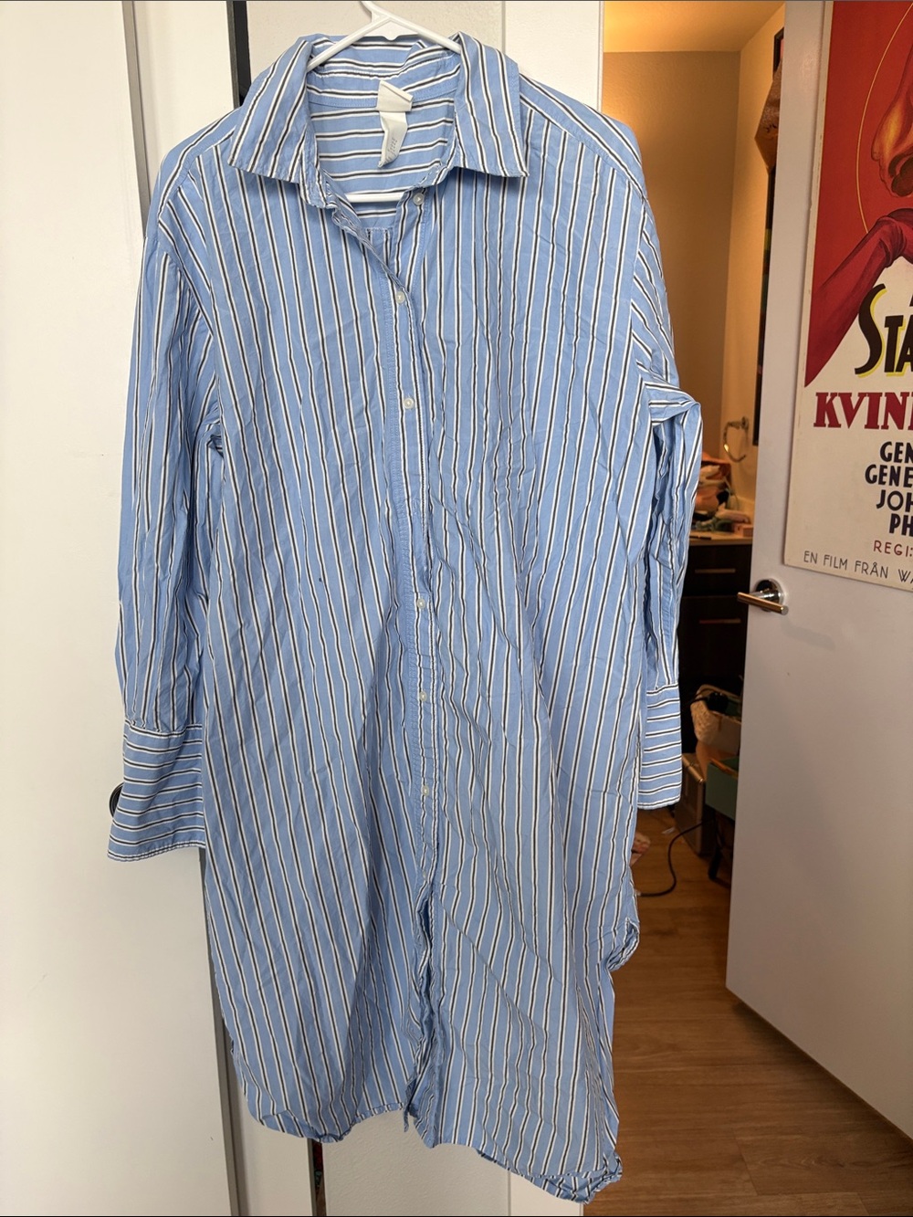H&M Light Blue and White Striped Casual Button-Down Shirt